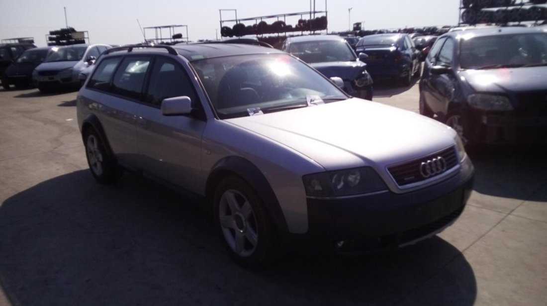 Dezmembrez Audi Allroad din 2000, 2.7 Benzina,