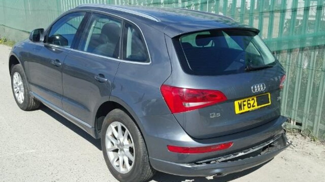 Dezmembrez Audi Q5 2.0tdi