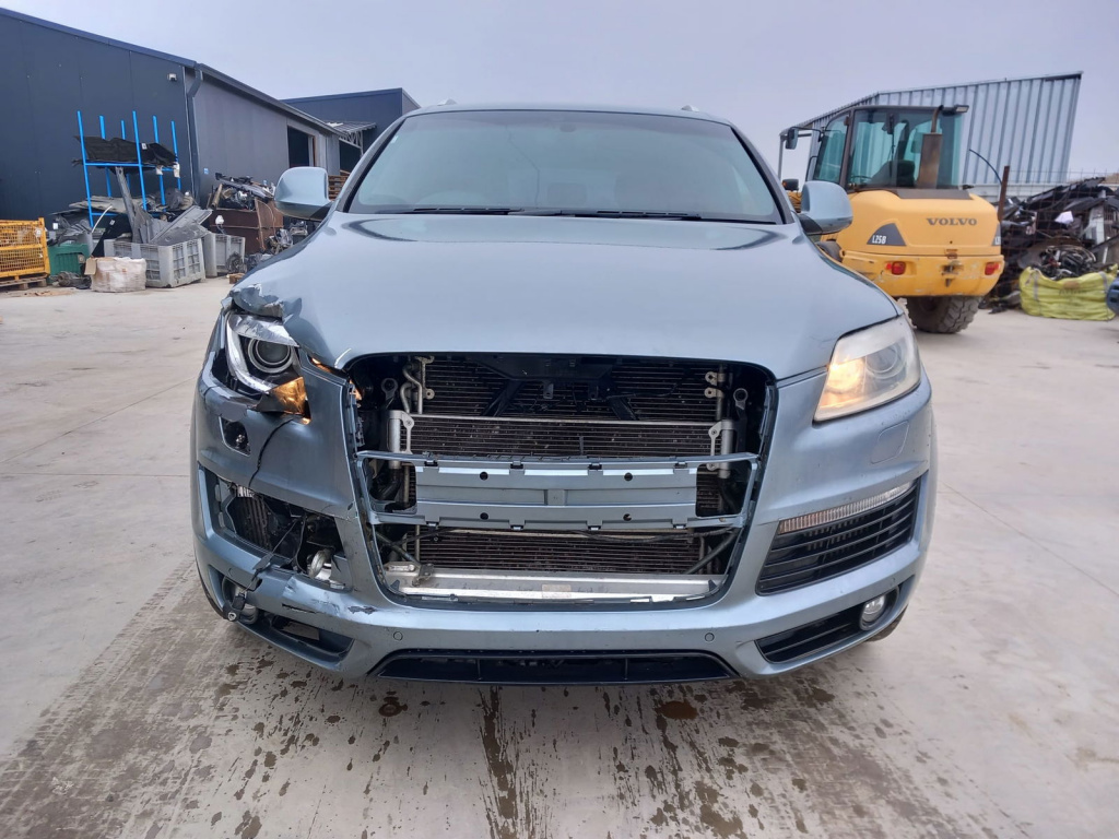 Dezmembrez AUDI Q7 (4LB) [ Fabr 2006-2014]