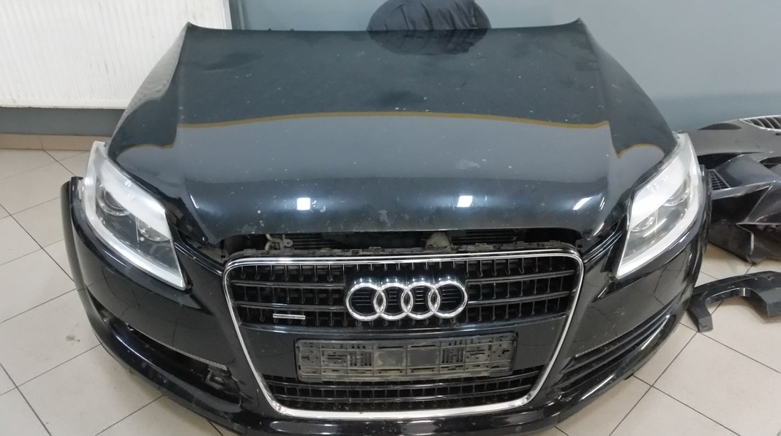 Dezmembrez Audi Q7 S Line  3.0