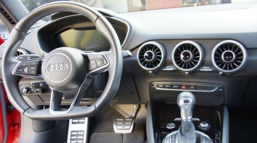 Dezmembrez Audi TT 8S Matrix