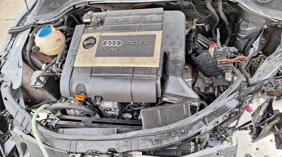 Dezmembrez Audi TT Coupe 2.0 TFSI cod motor: BWA - Cutie DSG (HXW) - cod culoare F5 / X7Z
