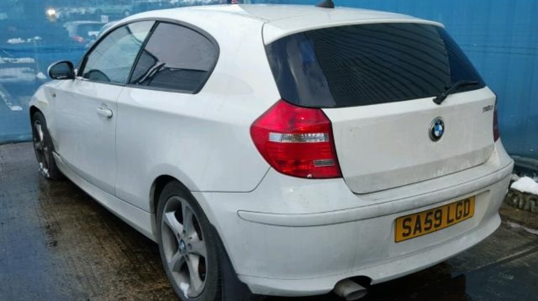 Dezmembrez Bmw 116d E81