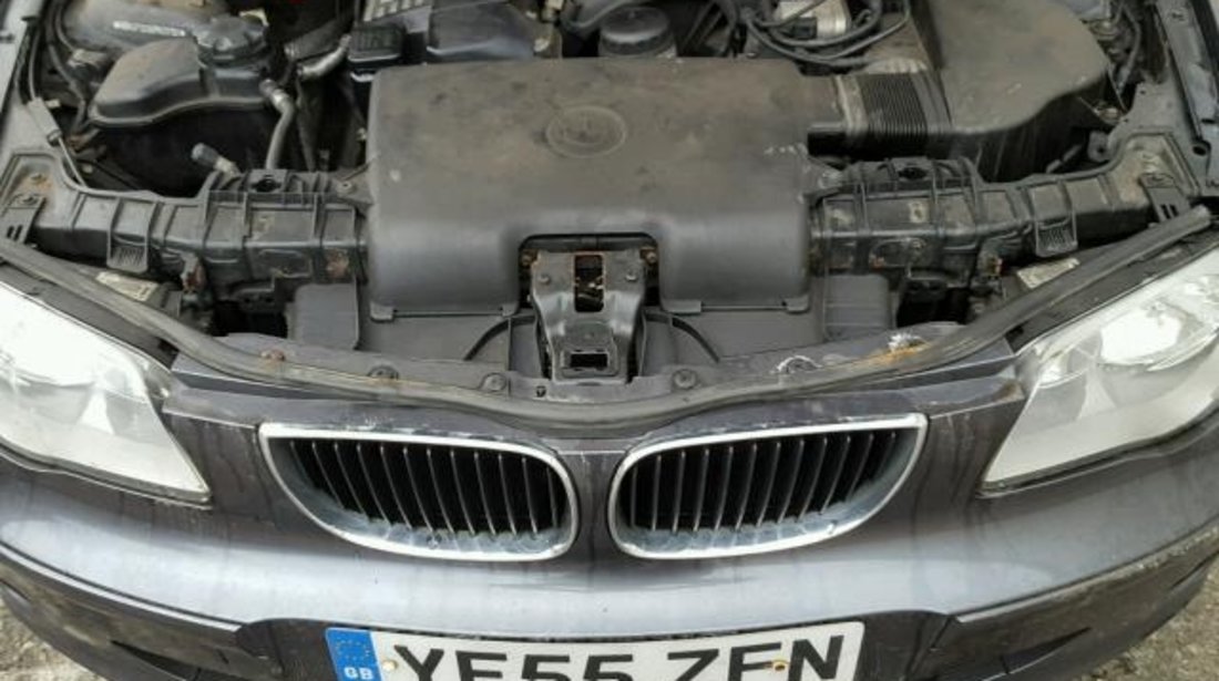 Dezmembrez Bmw 116i (E81) 2005