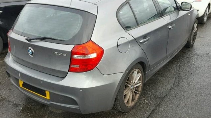 Dezmembrez Bmw 120d (E81) 2010