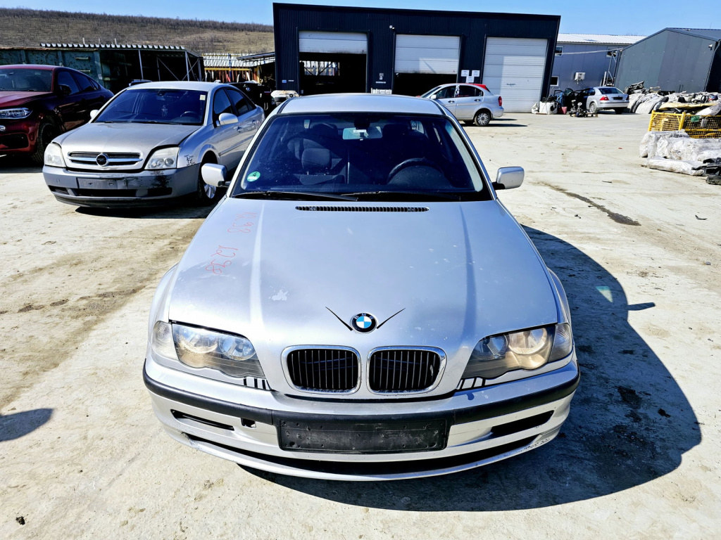 Dezmembrez Bmw 3 (E46) [Fabr 1998-2005]