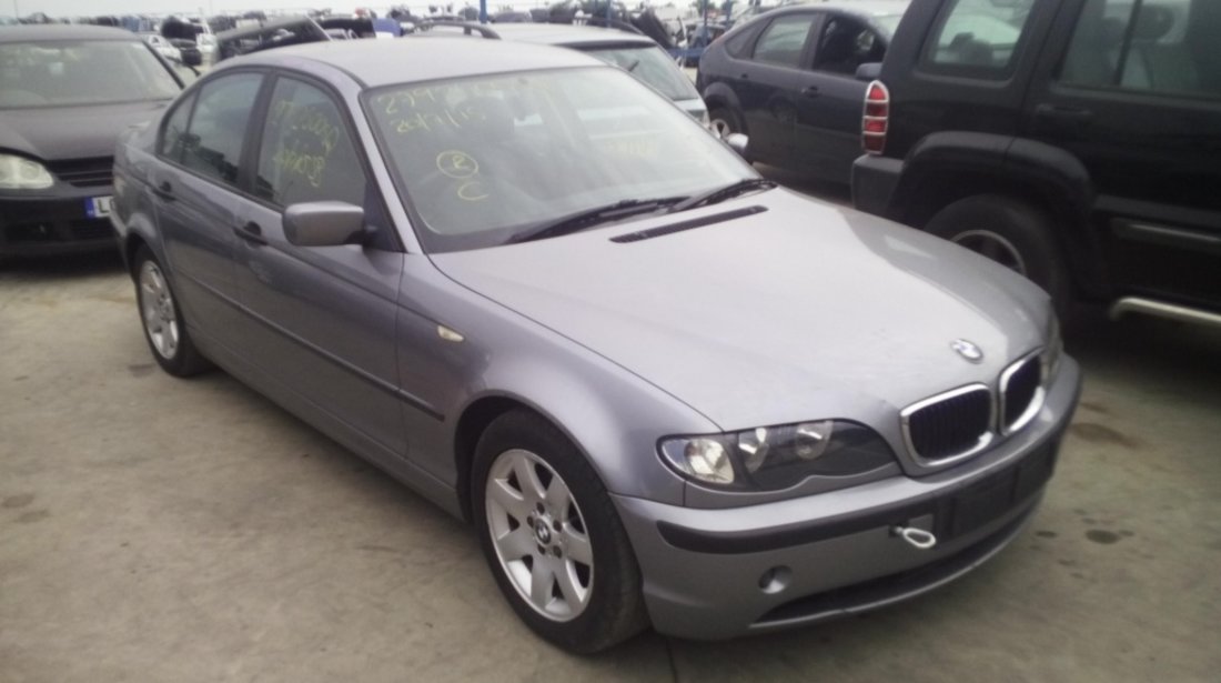 Dezmembrez BMW 316, an 2003