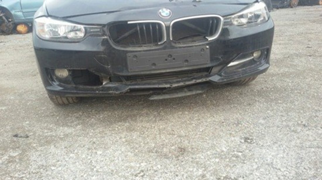Dezmembrez BMW 318 D  2014