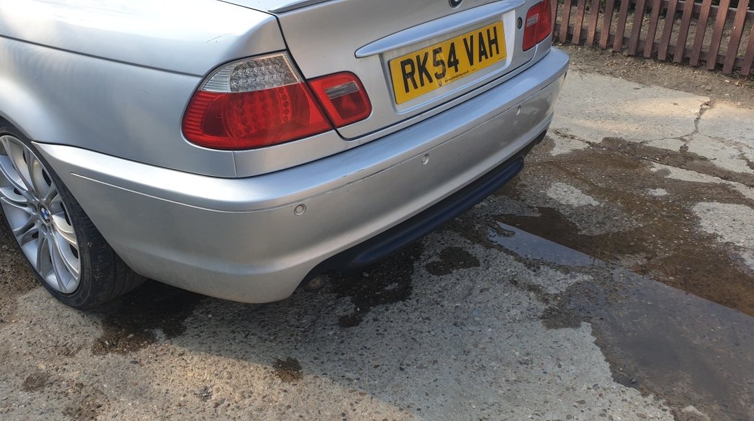 Dezmembrez BMW 320 2.0d 2005