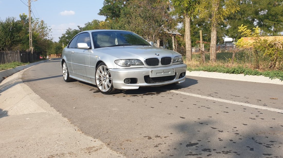 Dezmembrez BMW 320 2.0d 2005