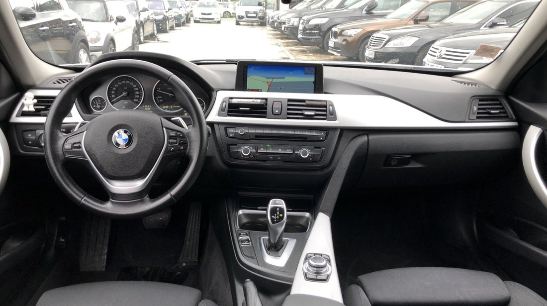 Dezmembrez BMW 320 d / 318 d 2013 F30 si F31