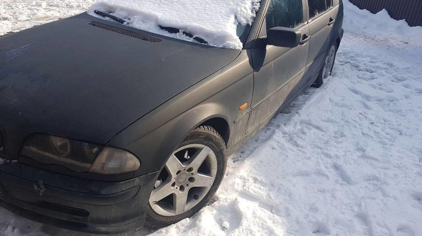 Dezmembrez Bmw 320 d an 2000 E46 automat 136 cp