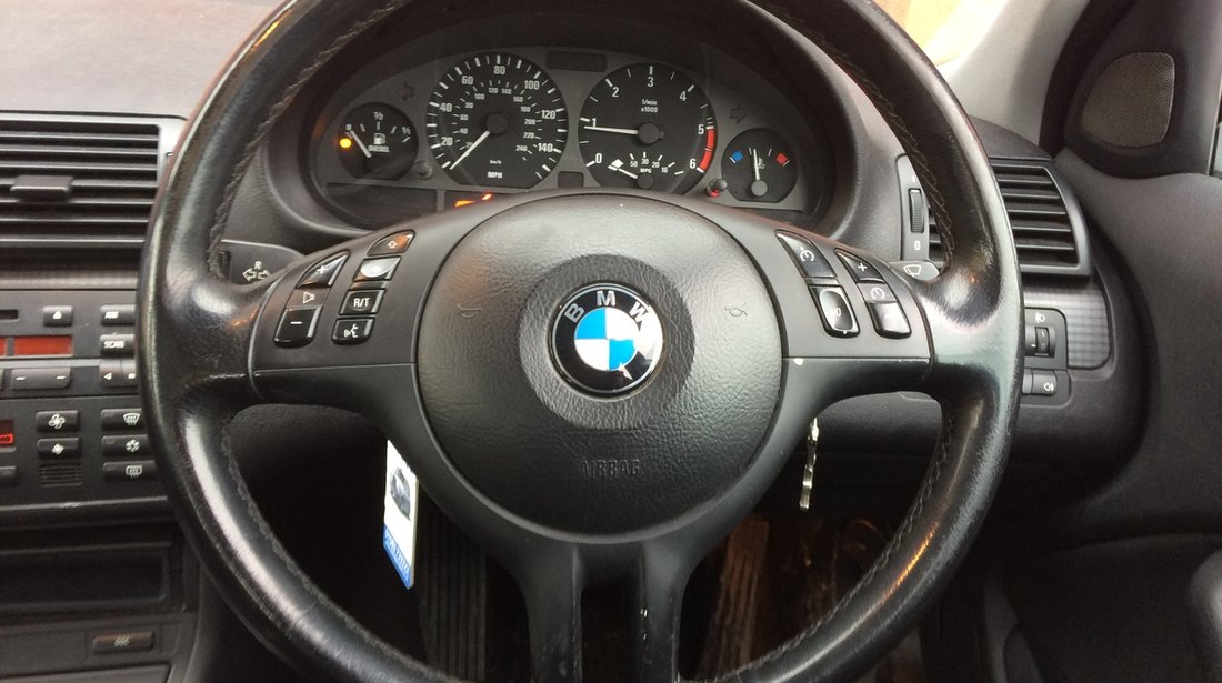 Dezmembrez Bmw 320D E46 2004.