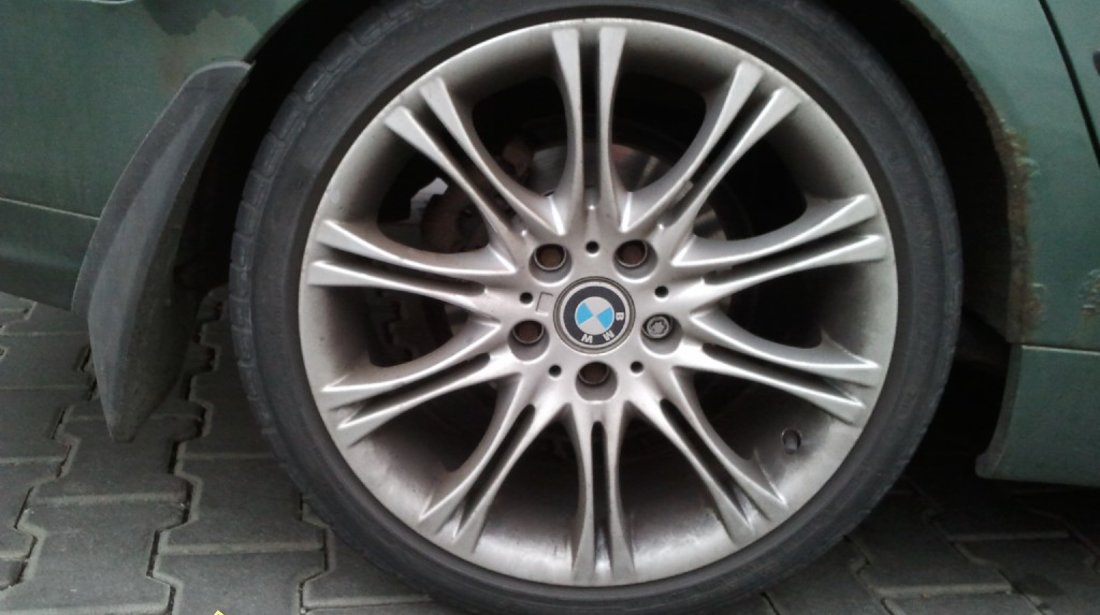 Dezmembrez BMW 320D E46 berlina si touring