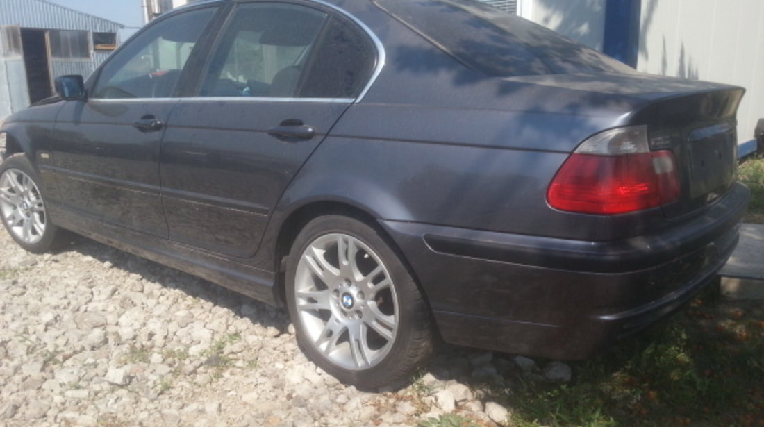 Dezmembrez bmw 320i e46 2.0i 110kw 2000