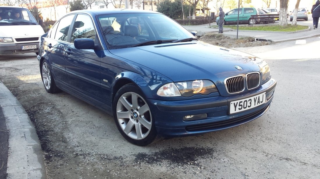 Dezmembrez BMW 325i 192CP dublu vanos M54B25 S5, an 2001