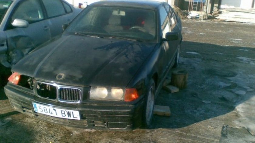 DEZMEMBREZ BMW 325I AN 1993