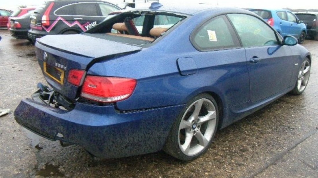 Dezmembrez Bmw 330d 335d E90