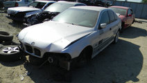Dezmembrez BMW 5 (E39) 1995 - 2004 525 Tds M51 D25...