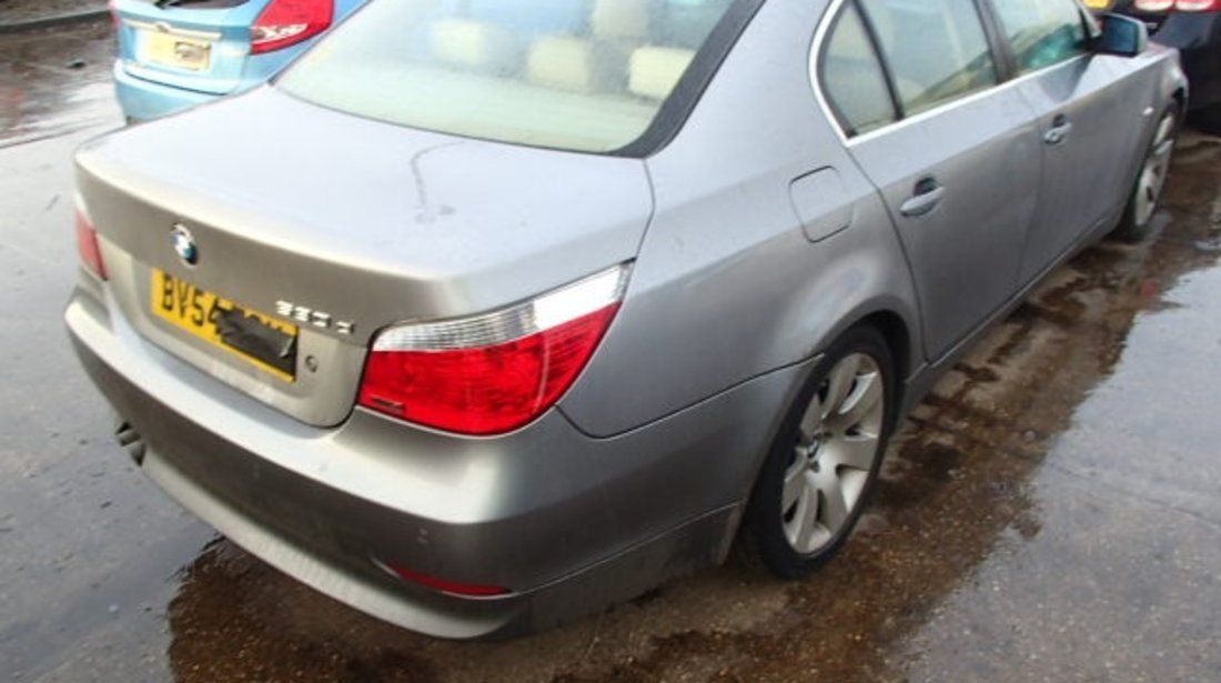 Dezmembrez Bmw 5 (E60), 3.0d