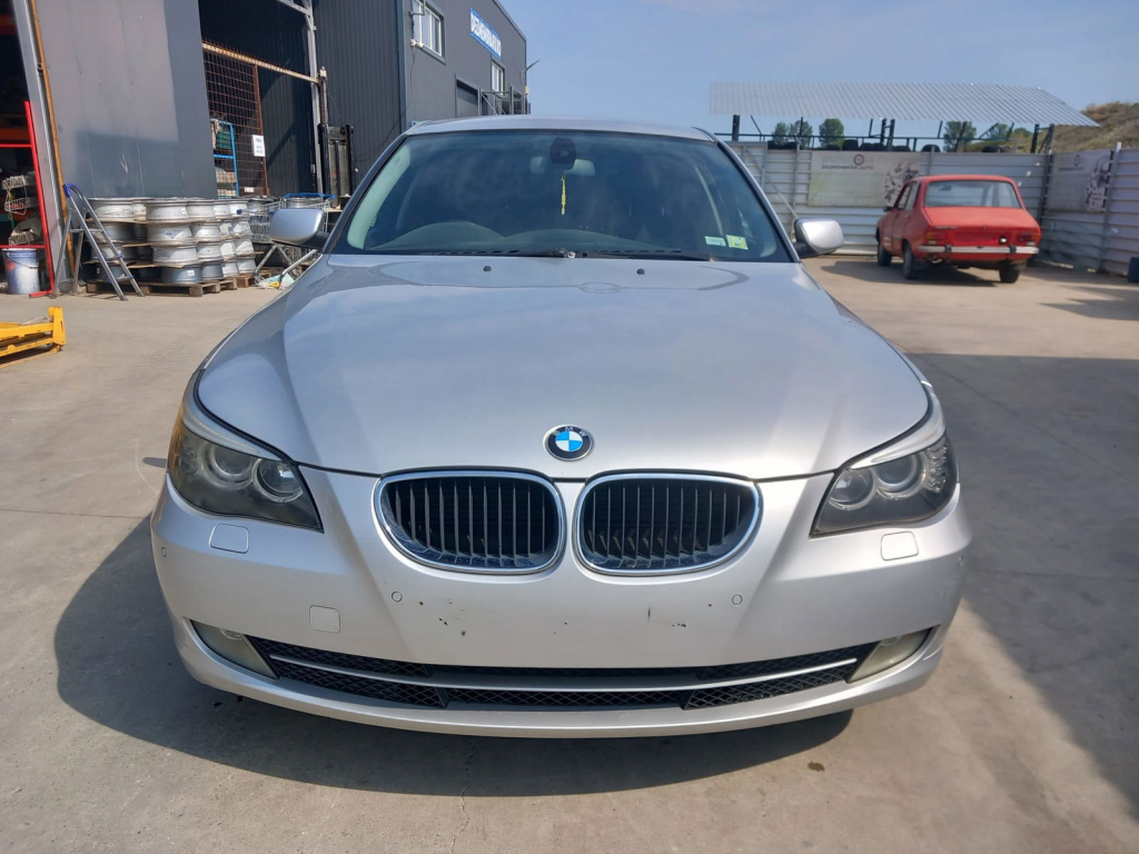 Dezmembrez Bmw 5 (E60) [Fabr 2004-2010]
