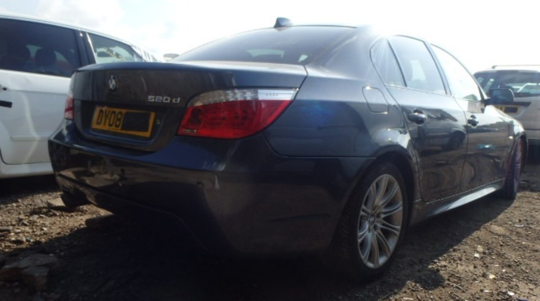 Dezmembrez Bmw 520d e60