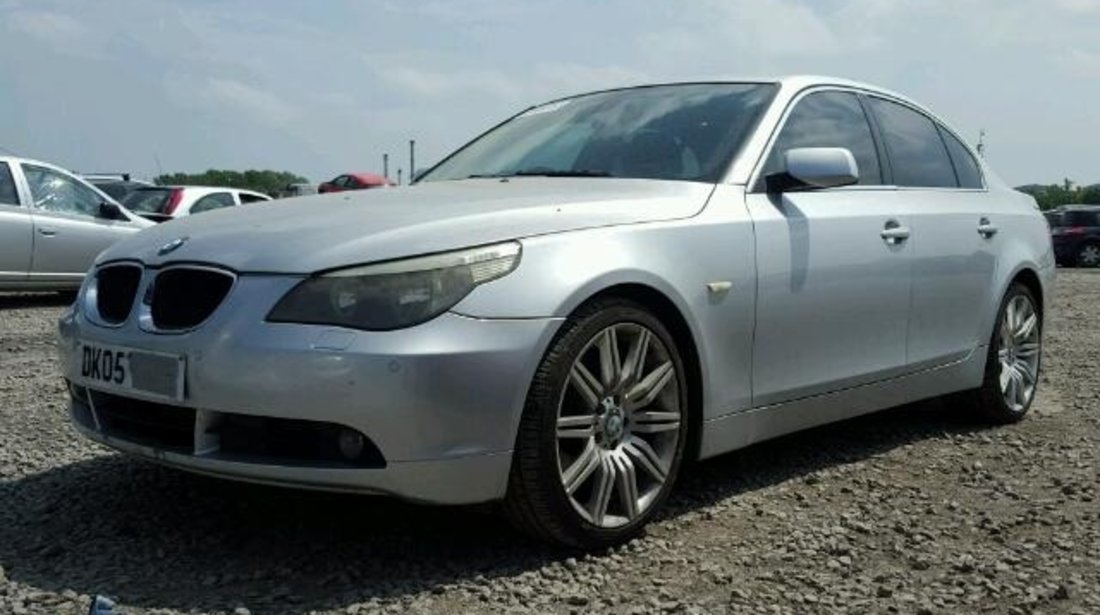 Dezmembrez Bmw 530d 2005