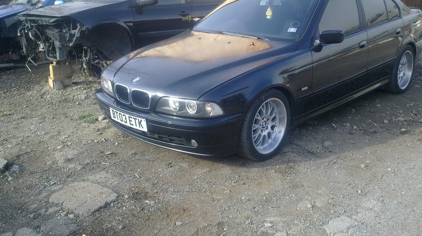 Dezmembrez bmw e 39 525 d facelift model 2003