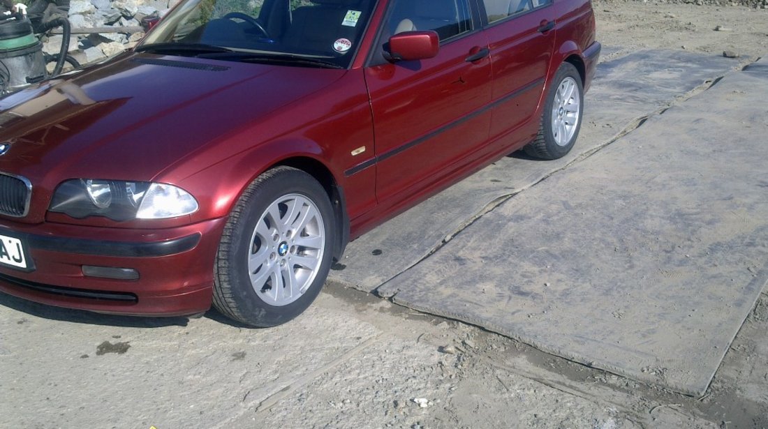 Dezmembrez bmw e 46 320 d nonfacelift model 2001