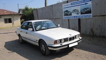 Dezmembrez BMW E34 520i