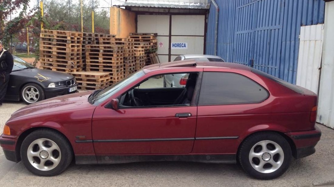 Dezmembrez bmw e36 316i-318i compact