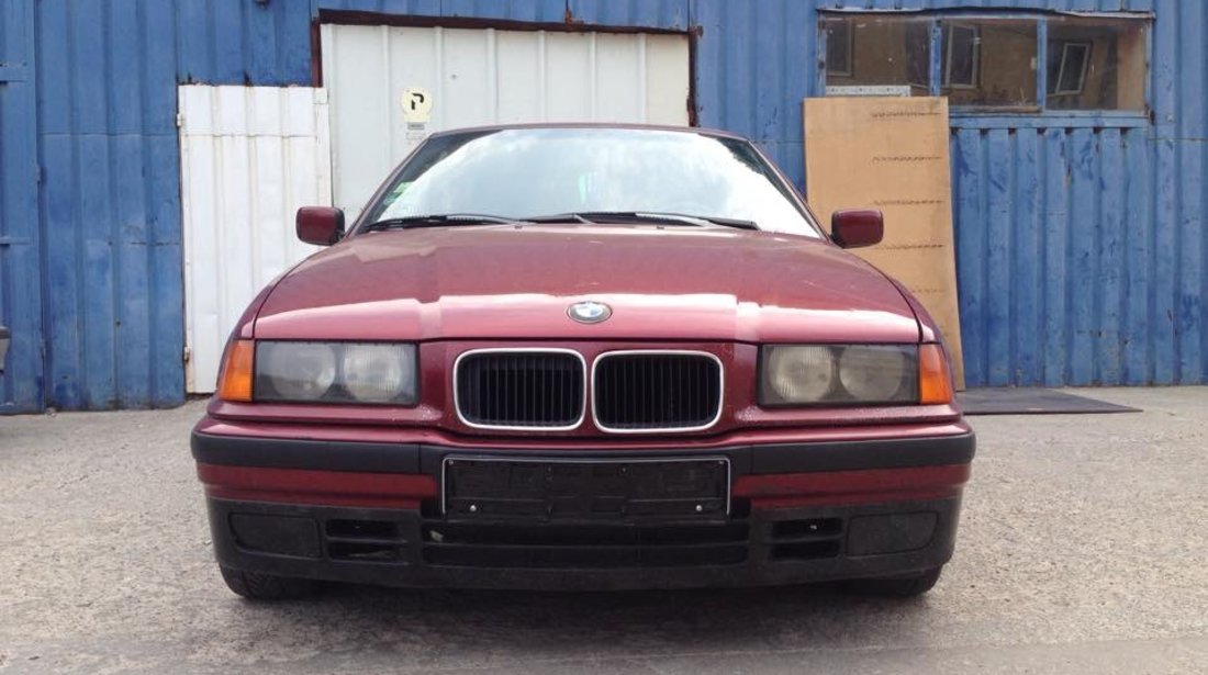 Dezmembrez bmw e36 316i-318i compact