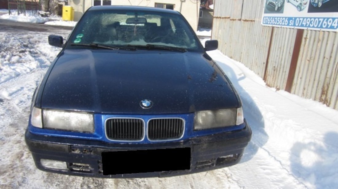 Dezmembrez BMW E36 318ti