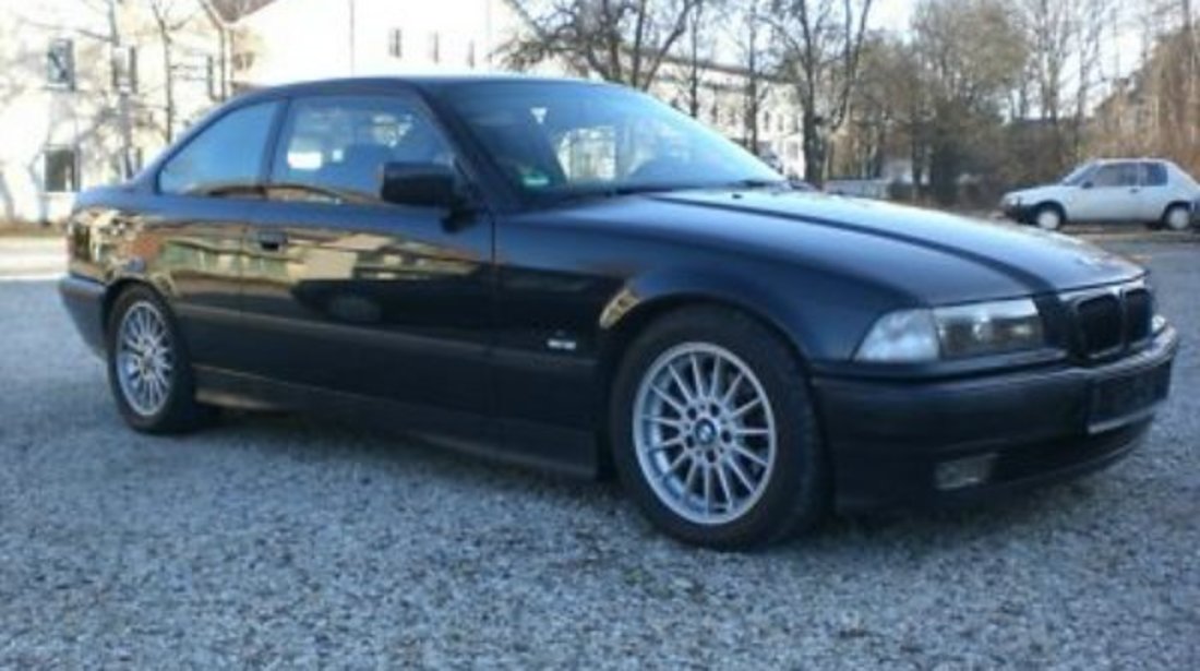 Dezmembrez BMW E36 sedan an fabr. 1998, 318i
