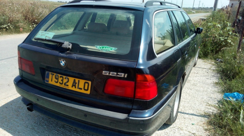 DEZMEMBREZ BMW E39 523 BREACK