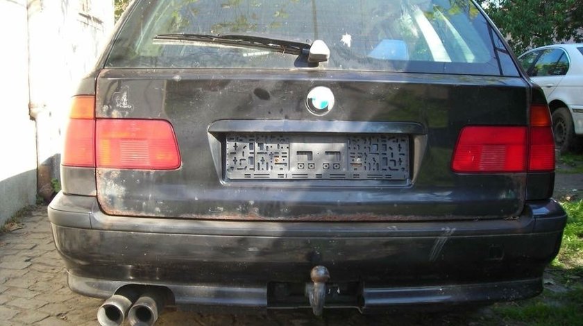 Dezmembrez Bmw e39