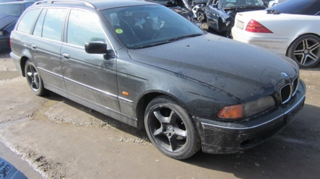 Dezmembrez BMW E39