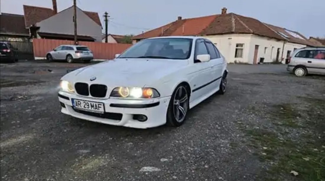 Dezmembrez BMW E39