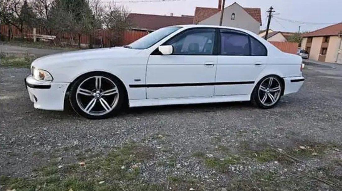 Dezmembrez BMW E39