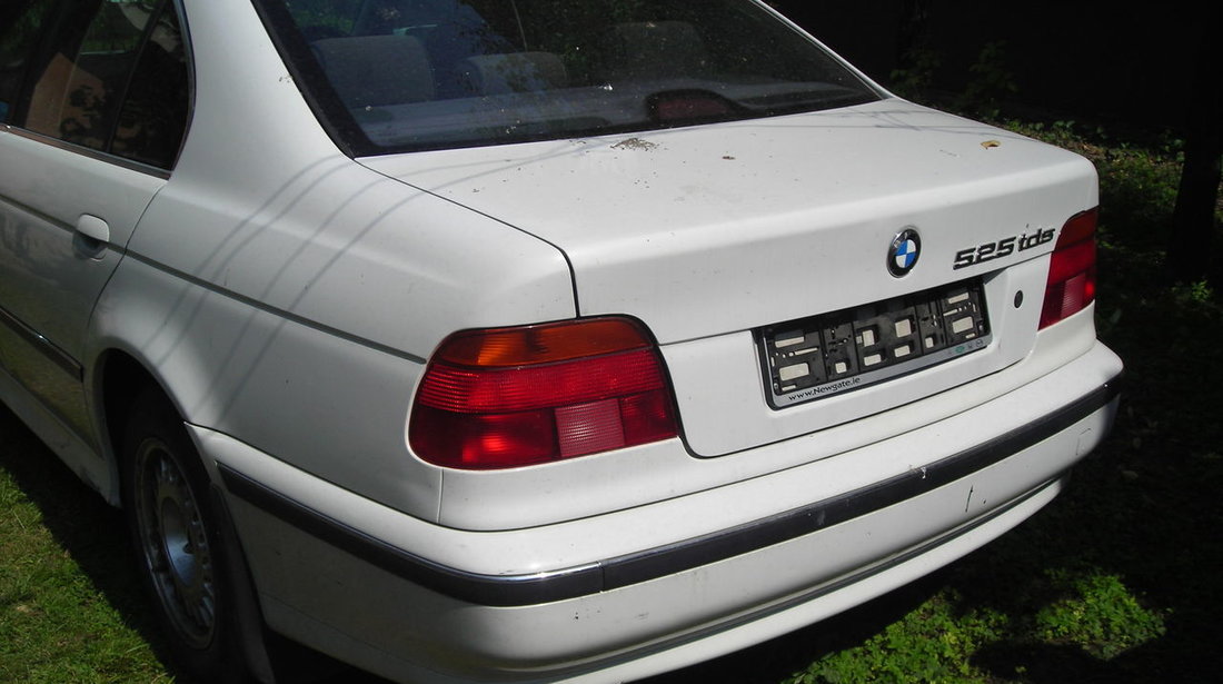 Dezmembrez Bmw e39