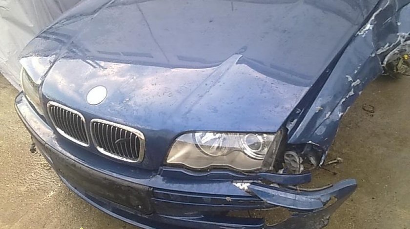 Dezmembrez bmw e46 330xi 2001