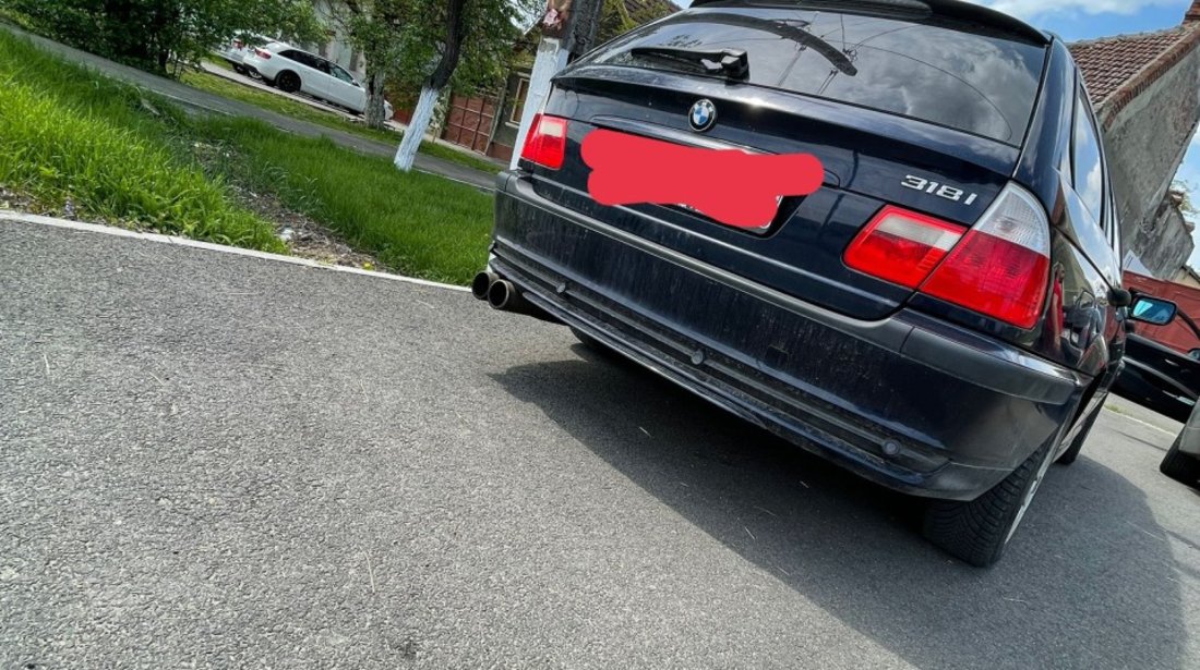 Dezmembrez BMW e46 break facelift 320i