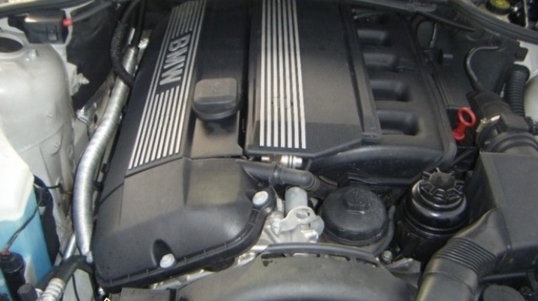 Dezmembrez BMW E46 Sedan motor 323i 2500 cmc 170cp vanos
