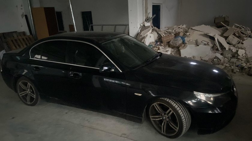 DEZMEMBREZ BMW E60 525 DIESEL
