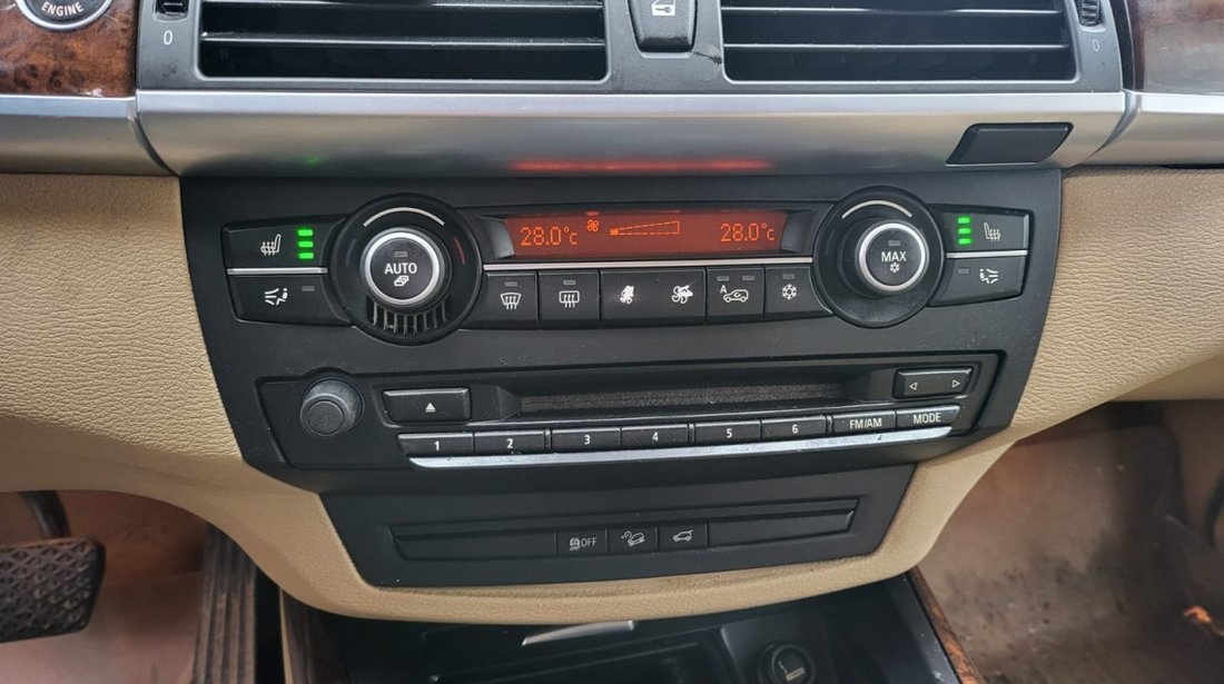 Dezmembrez BMW E70 X5 3.5xd M57N D5 2011; SUV