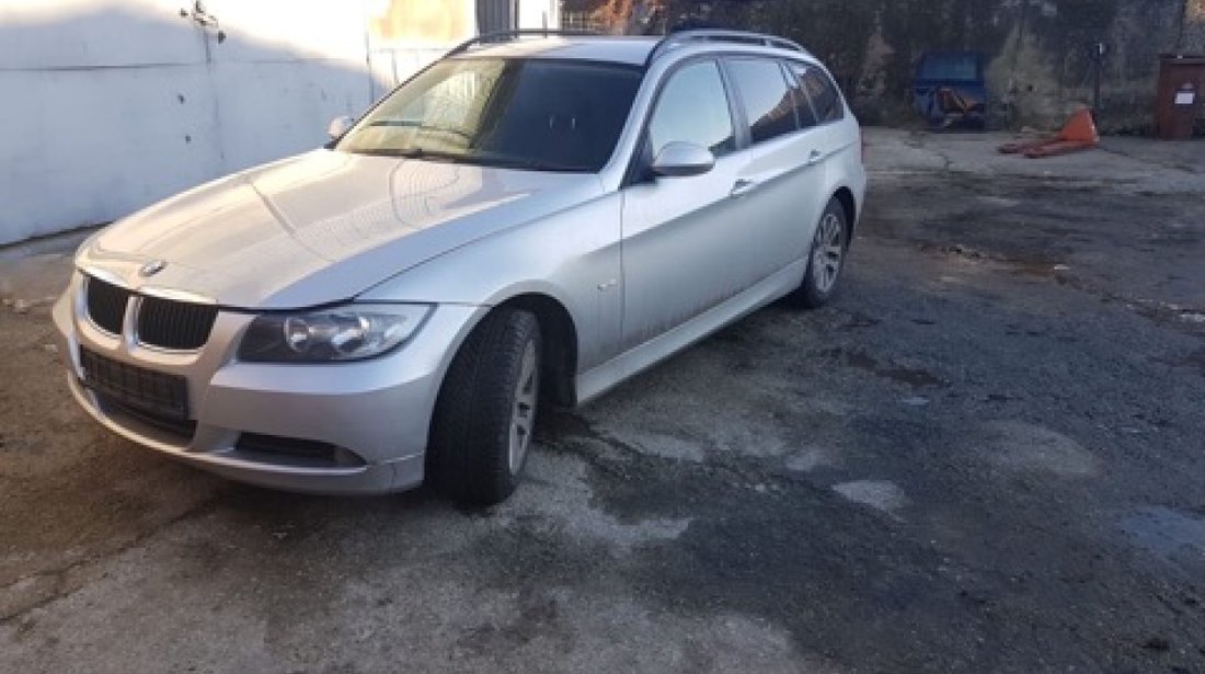 Dezmembrez Bmw E90 2.0 tdi 163 M47 an 2007