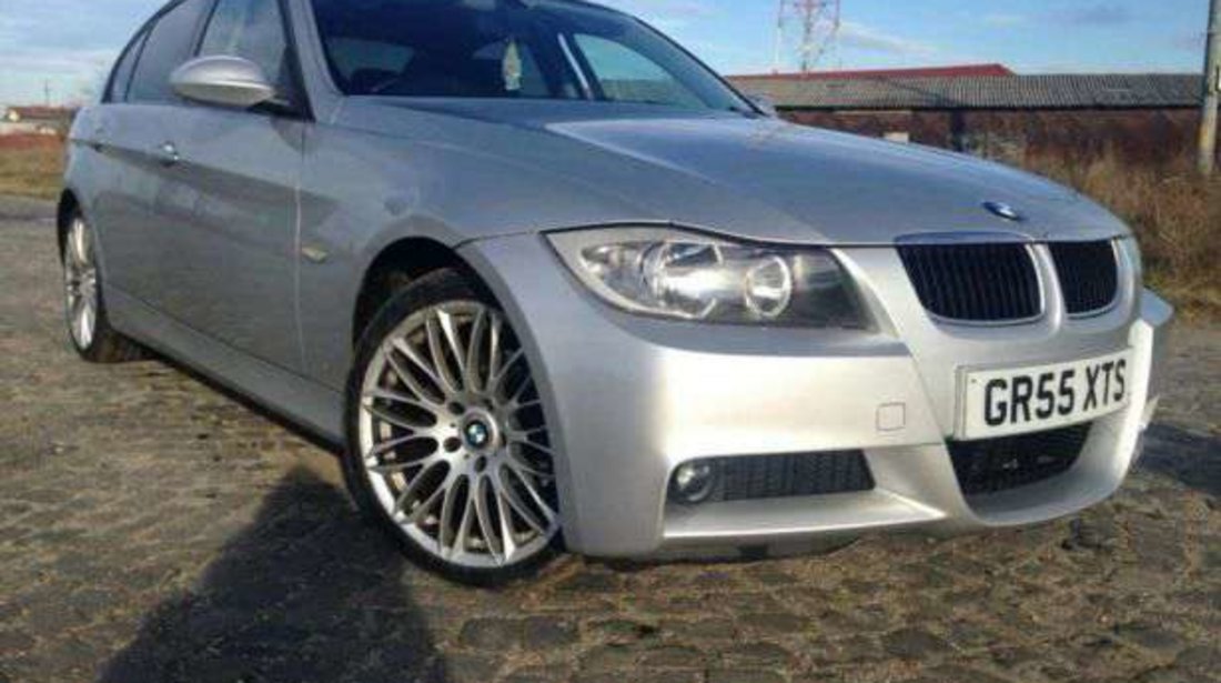 dezmembrez bmw e90 320 d 177 cp volan stanga capota aripi bara motor