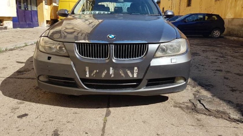 Dezmembrez BMW E90 330d 3.0d M57D30; Sedan