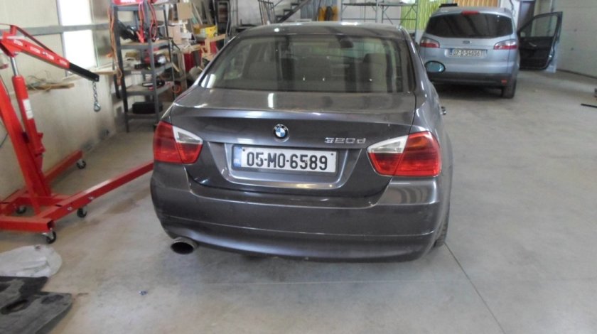 Dezmembrez BMW E90 Seria 3 Motor 320D 163CP