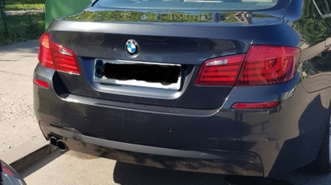 DEZMEMBREZ BMW F10 SERIA 5 2010 PACHET M